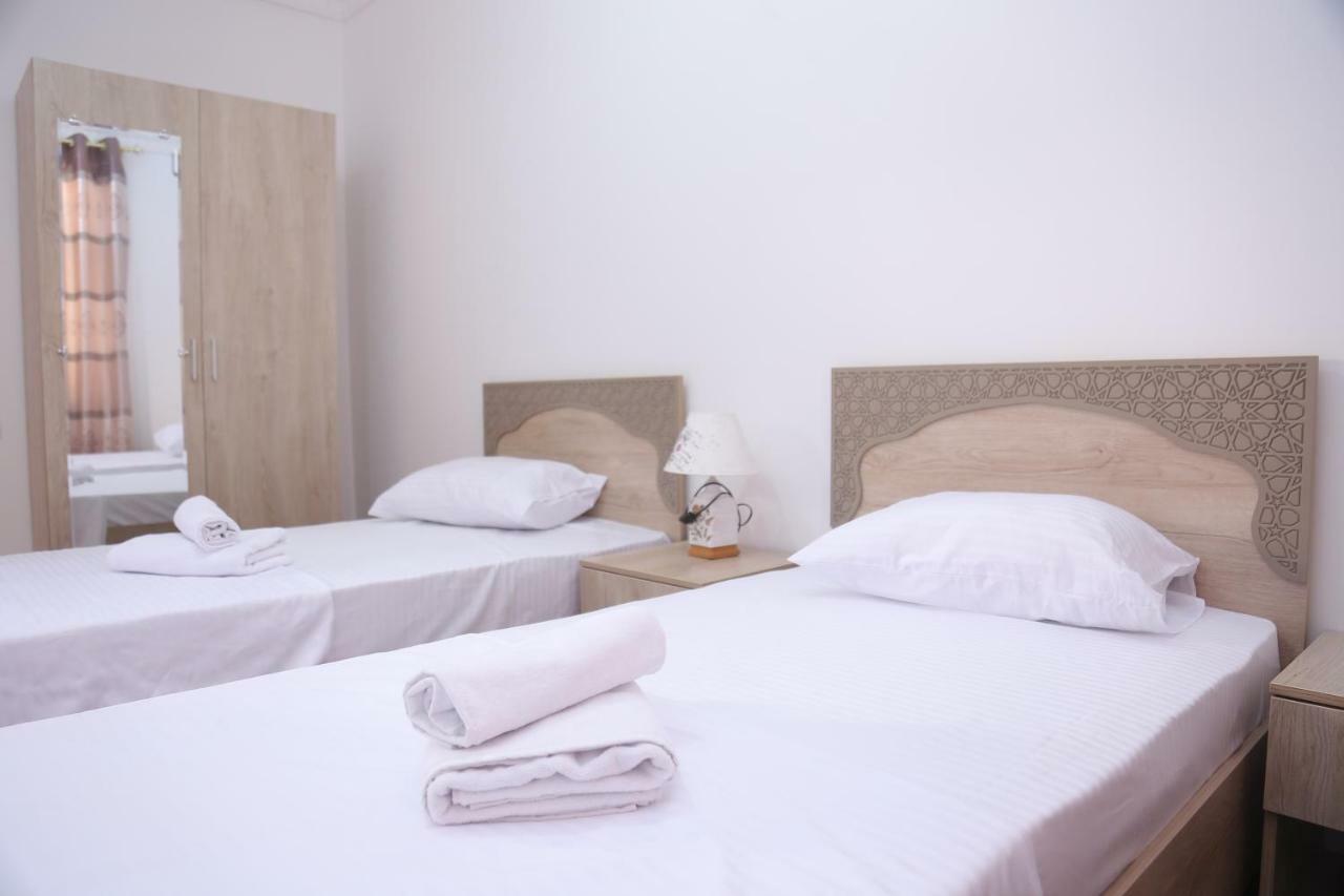 Anis-Pari Hotel Bukhara Eksteriør billede