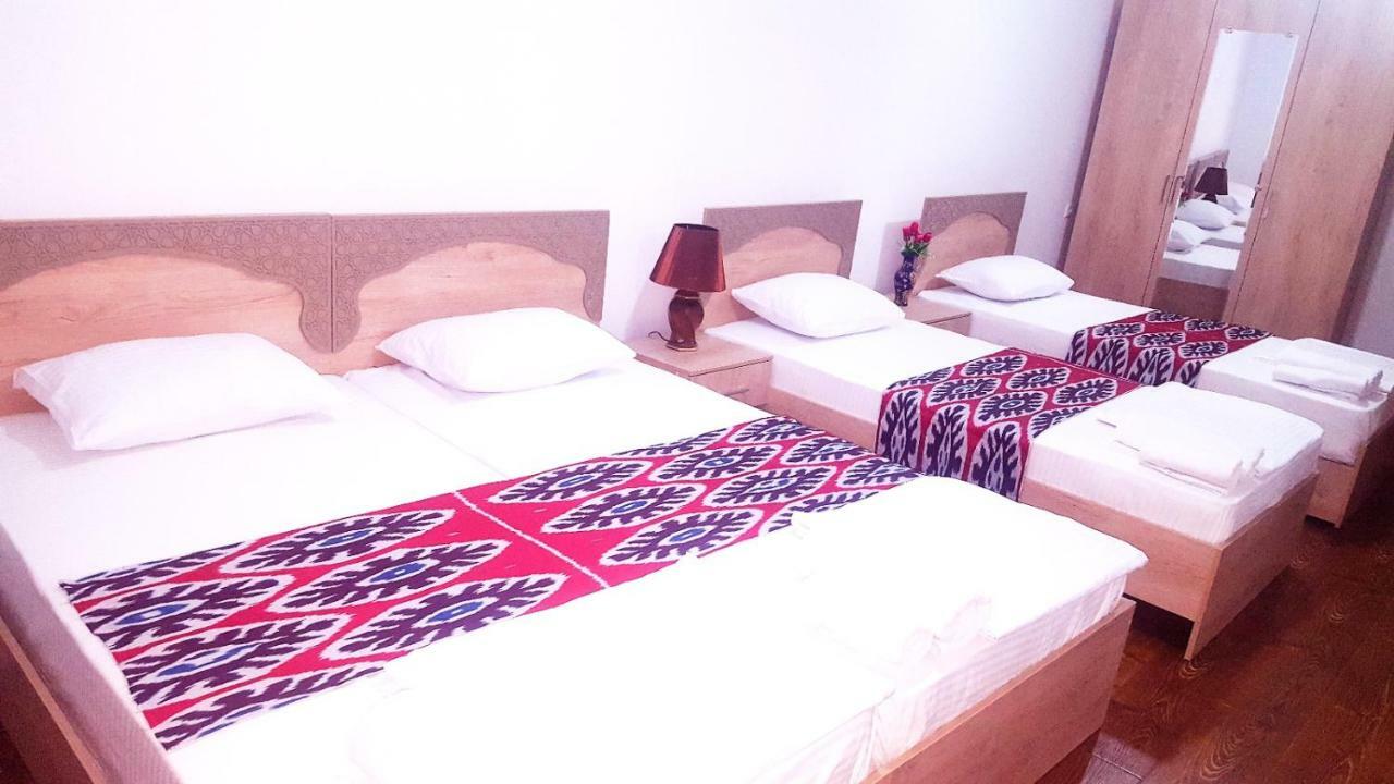 Anis-Pari Hotel Bukhara Eksteriør billede